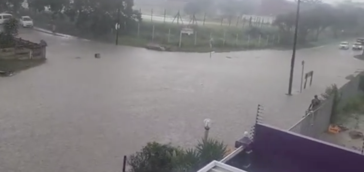 Emergency teams assist amid Durban floods Jarastyle travel