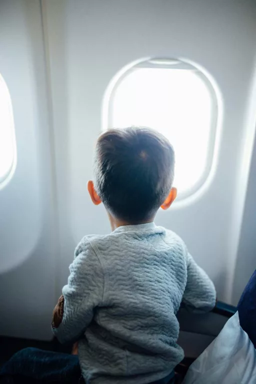 Safety guide to travel with kids