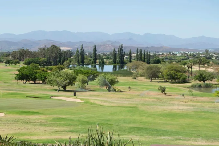 Places to visit in Worcester - Worcester Golf Club